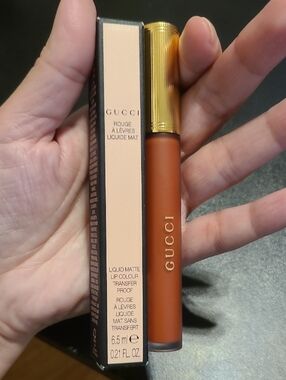 GUCCI ROUGE LIQUID MATTE LIP COLOUR - 505 JANET RUST